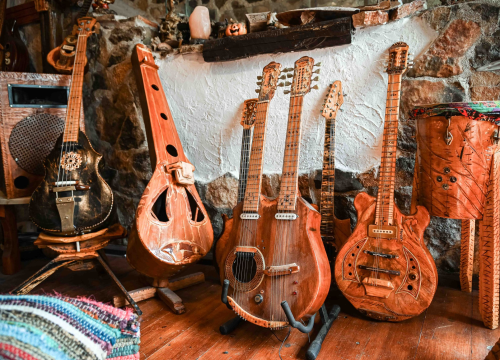 Fotografija 4 - Srđan Trojan šibenski je električar i majstor izrade gitara: 'Radim instrumente za sebe, za svoju dušu i za prijatelje'