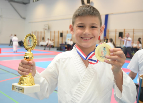 Fotografija 5 - Karate klub Okit prvak Dalmacije