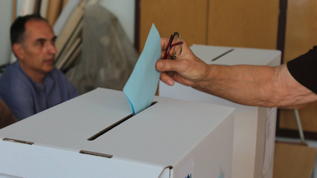 Članovi biračkog obora na lokalnim izborima dobit će i do 160 eura naknade
