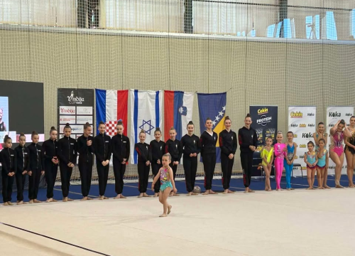 Fotografija 4 - Mlade gimnastičarke šibenskog 'Neba' briljirale na natjecanju u Varaždinu