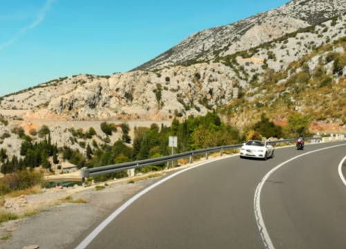 Jak vjetar stvara probleme u prometu na Jadranskoj magistrali