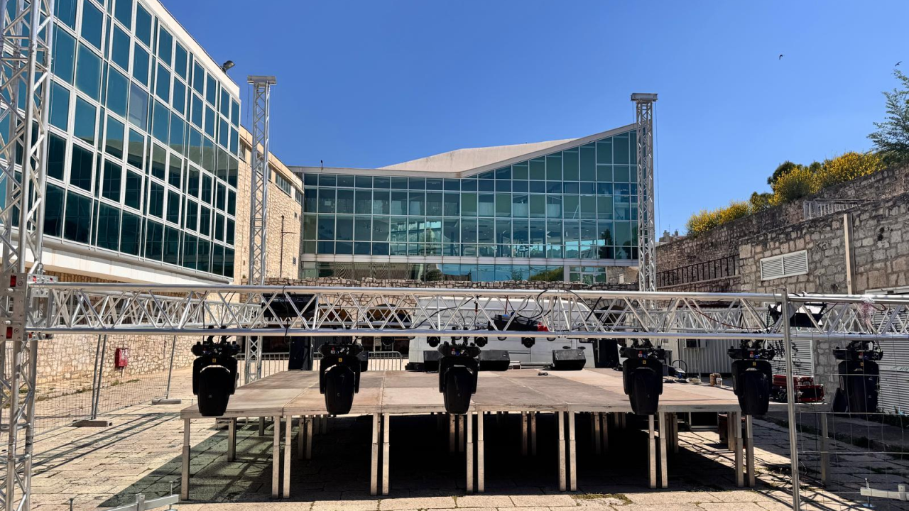 Dvodnevni festival 'SE15:Bis za kraj' starta večeras: Pogledajte kako teku pripreme