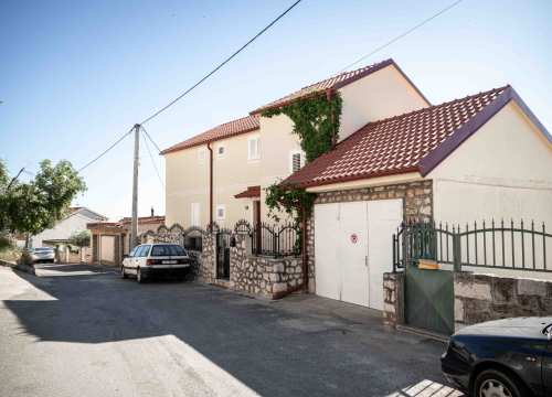 Fotografija 3 - stara cesta