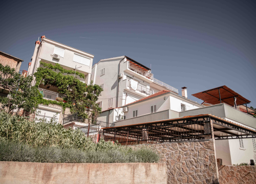 Fotografija 2 - stara cesta