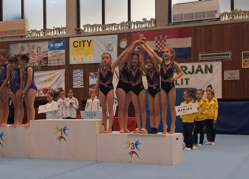 Fotografija 5 - Gimnastičarke Dišpeta osvojile ekipno srebro i broncu na Prvenstvu Dalmacije