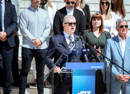 Fotografija 7 - Željko Burić predstavio program i listu: 'Dovršimo započeto i učinimo Šibenik najperspektivnijim hrvatskim gradom'