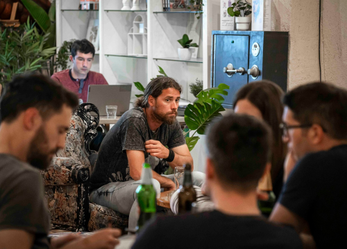 Fotografija 9 - Pub kviz liga u Azimutu zatvorila sezonu: Ekipa Obala propalih omladinaca zasluženo ponijela pehar