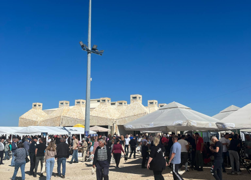 Fotografija 15 - Mirisi janjca i šušur tradicije: Ekipa ŠibenikIN-a jutros na benkovačkom sajmu