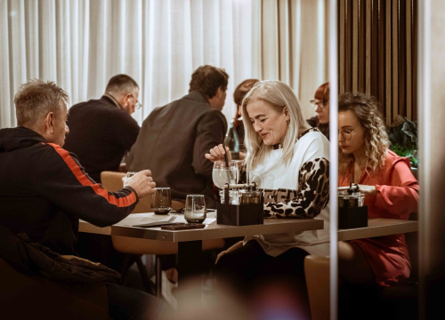 Fotografija 34 - FOTO Uživajte u ugodnom ambijentu nove terase restorana Leonardo BBQ & More!