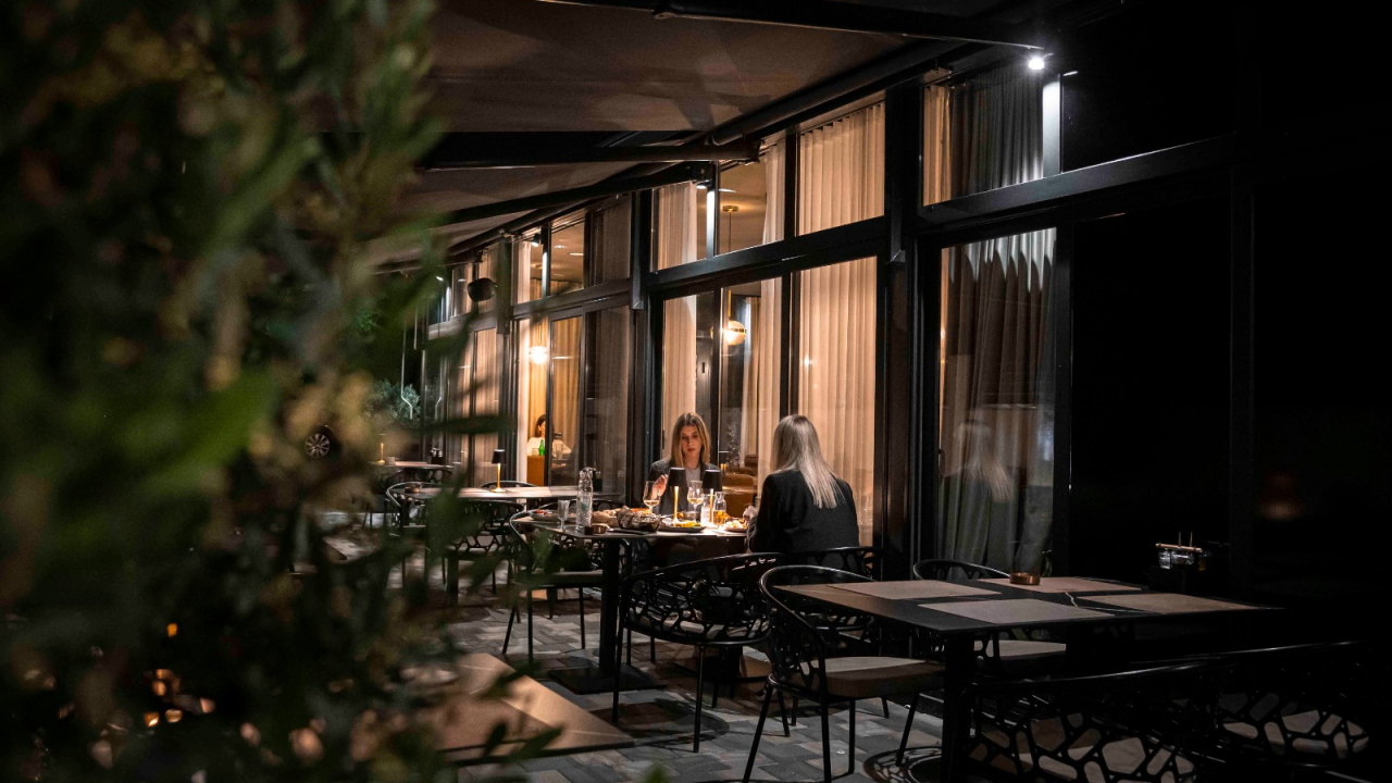 Uživajte u ugodnom ambijentu nove terase restorana Leonardo BBQ & More!