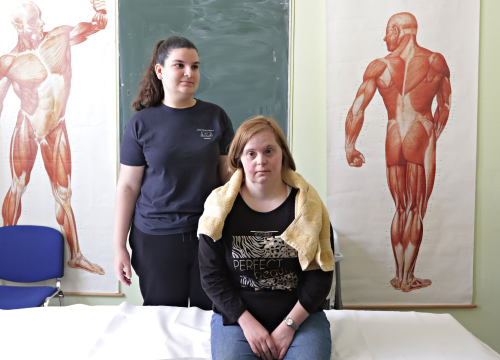 Fotografija 6 - Kamenčići zavirili u svijet šibenske Medicinske škole