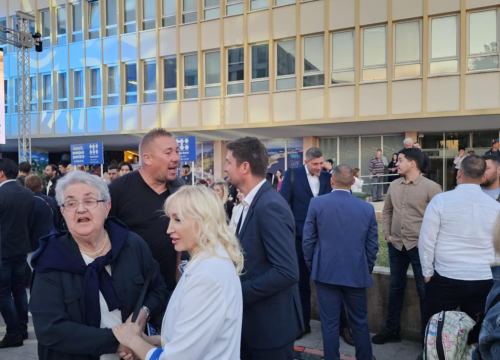 Fotografija 8 - HDZ Šibensko-kninske županije proslavio 35. obljetnicu: Finale slavlja uz šibenski koncert 'Četiri Tenora'