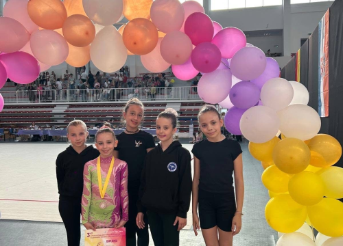 Fotografija 2 - Šibenske gimnastičarke sjajne na Enigma Kup natjecanju u Podgorici