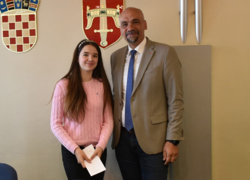 Fotografija 9 - Najuspješniji učenici na prijemu kod župana: ‘Budite ponosni na sebe kao što smo mi ponosni na vas’