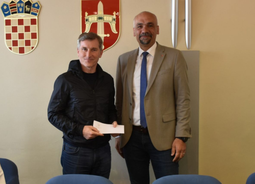 Fotografija 23 - Najuspješniji učenici na prijemu kod župana: ‘Budite ponosni na sebe kao što smo mi ponosni na vas’