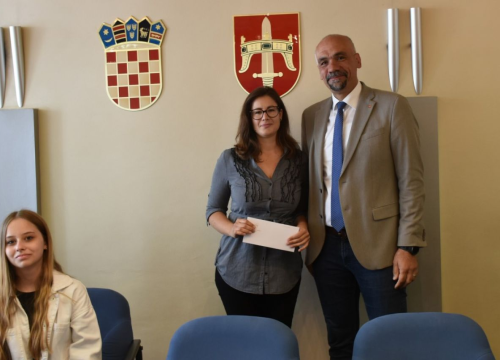 Fotografija 16 - Najuspješniji učenici na prijemu kod župana: ‘Budite ponosni na sebe kao što smo mi ponosni na vas’