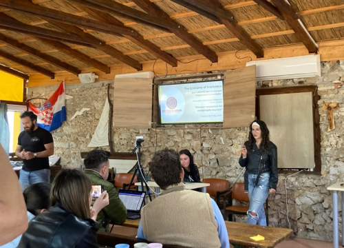 Fotografija 3 - Učenici iz Drniša sudjelovali u stvaranju održive budućnosti na Krapnju