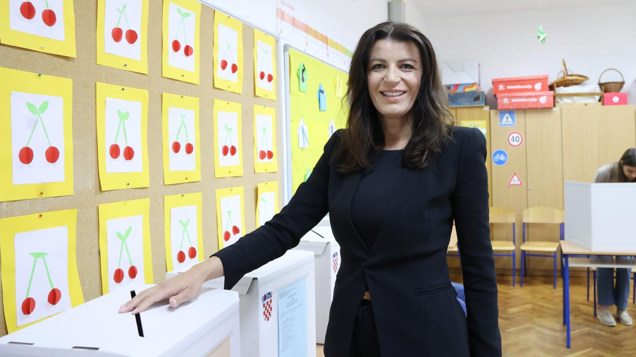 Josipa, Burić, Restović, Baranović, Rakić, Ledenko, Cvitan, Ćaćić.. Kandidati za župane i gradonačelnike izašli na izbore