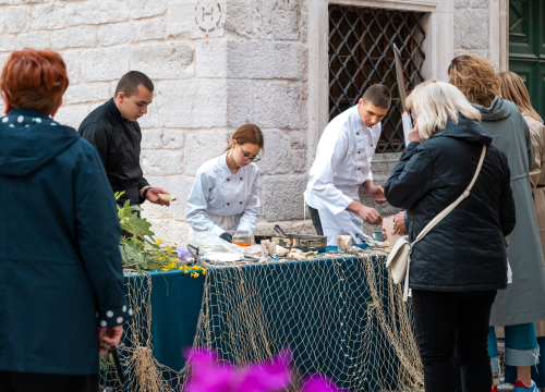 Fotografija 14 - Četvrti H2LO Festival zatvoren vrhunskim koncertom Metaklape na Maloj loži