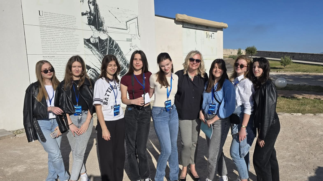 EU zastupnica Željana Zovko posjetila Ekonomsku školu Šibenik: susret znanja, dijaloga i europskih vrijednosti