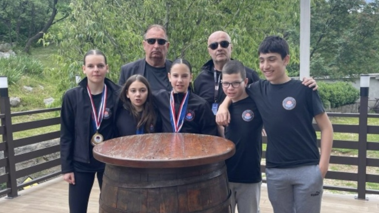 Karatašima Osvita devet medalja s 'Rijeka Kupa'