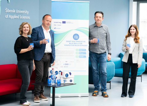 Fotografija 21 - FOTO Voda Malih Divova ulazi u javne institucije