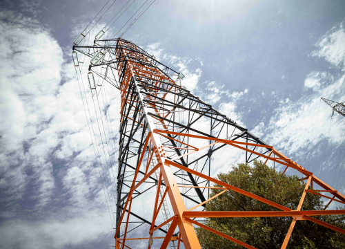 Fotografija 1 - FOTO Funcuti otišli korak dalje, odnosno korak u vis u uljepšavanju pejzaža – u šibenskim bojama osvanuo i dalekovod kod Dalmarea