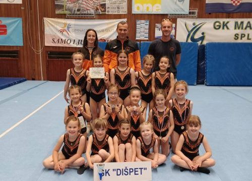 Fotografija 1 - FOTO Gimnastičarke Dišpeta uzele dvije ekipne medalje u Splitu, Roku Zoriću pojedinačno zlato