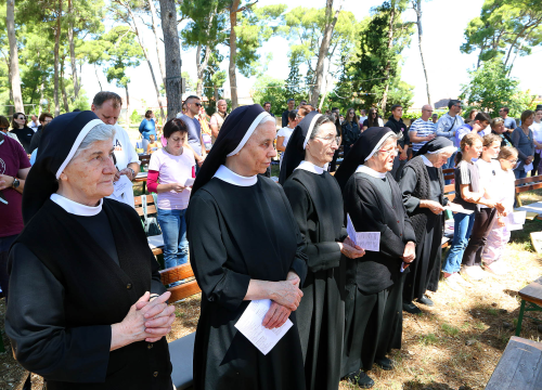 Fotografija 4 - Na Krapnju održan susret mladih i obitelji