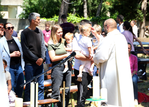 Fotografija 8 - Na Krapnju održan susret mladih i obitelji