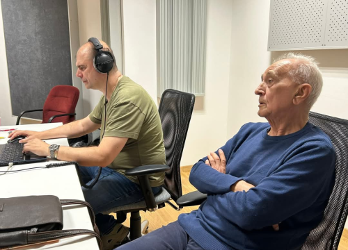 Fotografija 1 - Šibensko pjevačko društvo Kolo snima 'Krunu kralja Tomislava' povodom 1100. obljetnice hrvatskog kraljevstva