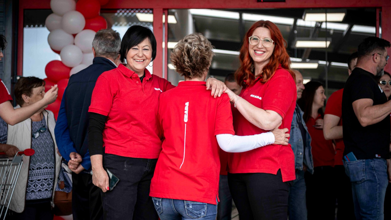 Pozor! Veliki popusti na kućanskim aparatima, keramici, alatima, bojama, rasvjeti, stolariji i puno više!