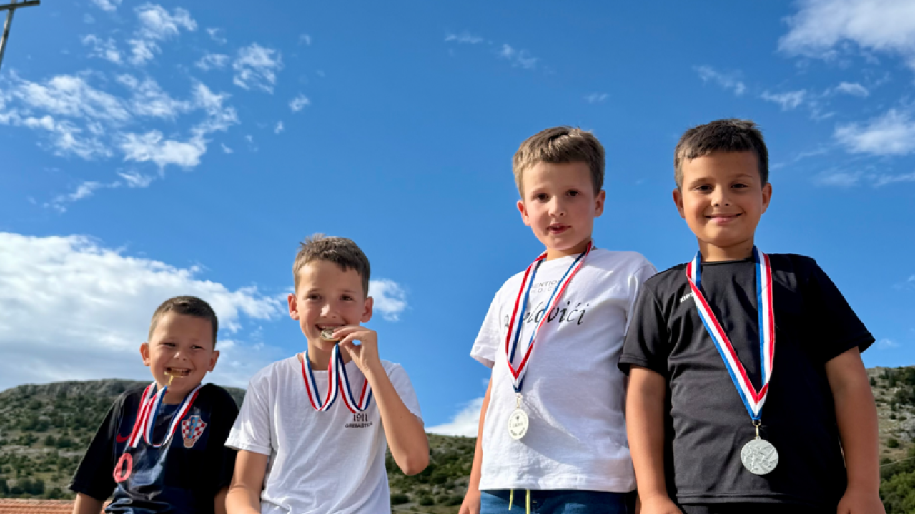 U Grebaštici u čast Križa održan malonogometni turnir