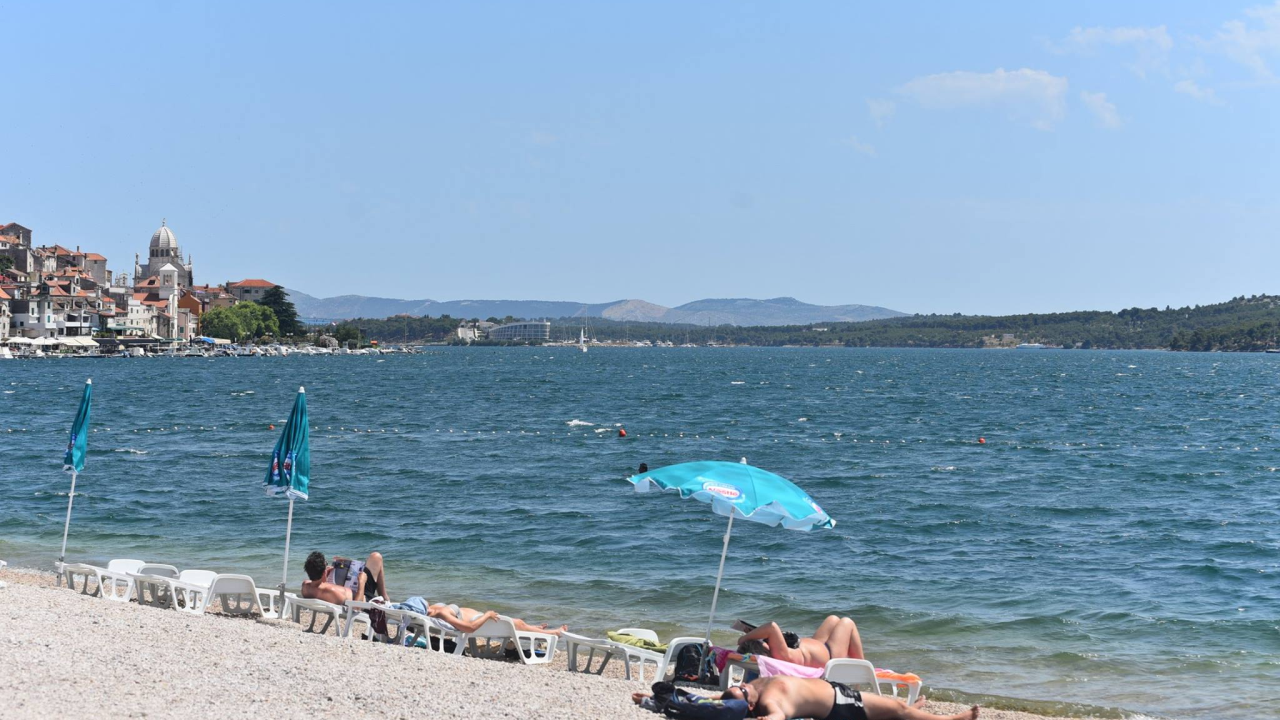 Temperatura mora sve ugodnija za kupanje. Najtoplije na Martinskoj