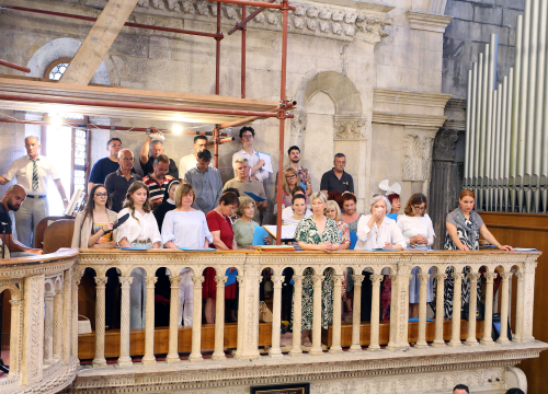 Fotografija 9 - Svečano proslavljena svetkovina Duhova u katedrali sv. Jakova