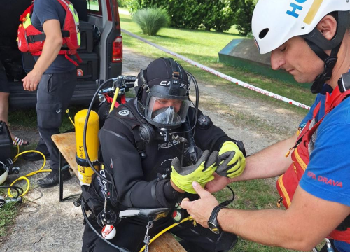 Fotografija 7 - Vodički vatrogasci sudjelovali na specijaliziranoj ronilačkoj obuci HGSS-a
