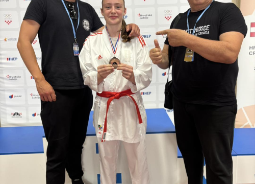 Fotografija 3 - FOTO Karatašica Okita Elin Ianachi Ćopić brončana na Prvenstvu Hrvatske, ostale Vodičanke također dobre