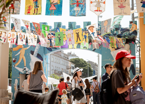 Fotografija 5 - Festivalska vrata sreće stigla kod kazališta: Pripreme za MDF bliže se kraju