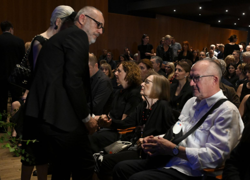 Održana komemoracija za Matiju Dedića: 'On je mogao svirati sve što je htio na svoj način'