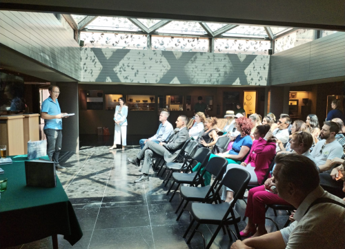 Fotografija 3 - Predstavljena monografija 'Kapi kamena': 'Željeli smo predstaviti običaje naše županije i zastupiti svaku općinu i grad'