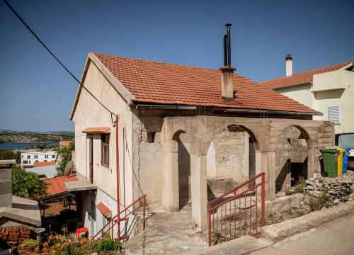 Fotografija 23 - Nekretnine u Njivicama sve traženije, grad planira čvorove za lakši ulaz u Šibenik