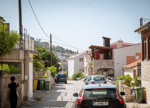 Fotografija 20 - Nekretnine u Njivicama sve traženije, grad planira čvorove za lakši ulaz u Šibenik