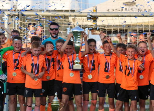 Nogometaši Šibenika U11 osvojili jaki međunarodni turnir u Livani