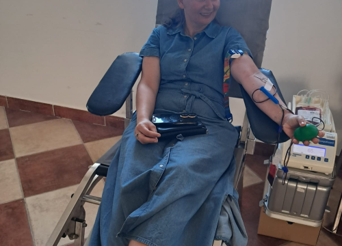 Fotografija 16 - Uspješna akcija darivanja krvi u Rogoznici: Prikupljeno 23 doze dragocjene tekućine