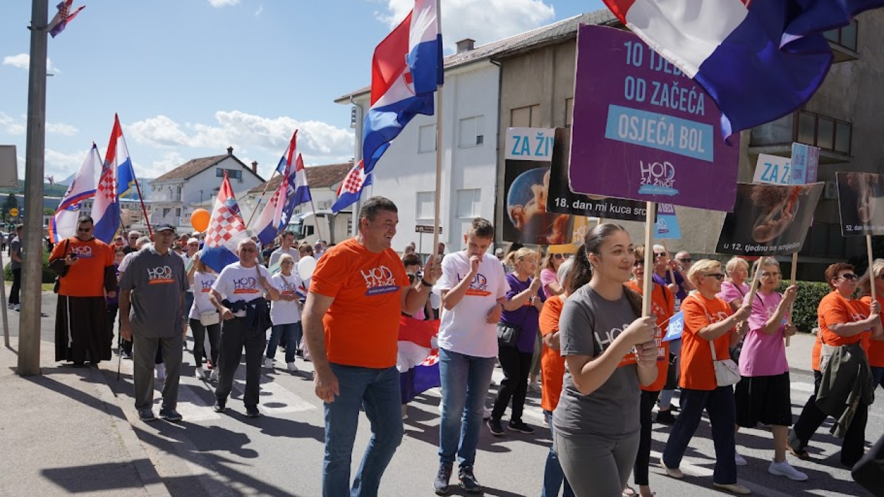 U subotu zbog Hoda za život privremena regulacija prometa u Kninu, organizatori mole građane za razumijevanje