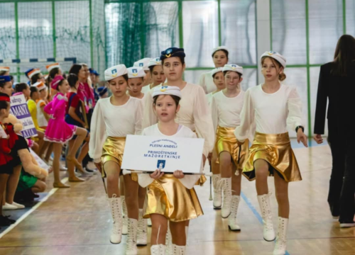 Fotografija 3 - Primoštenske mažoretkinje