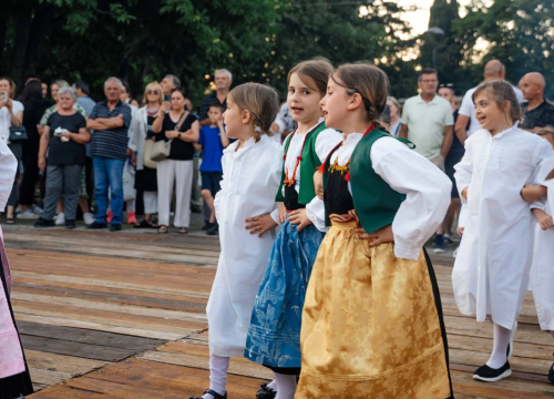 Fotografija 7 - Održan Prominski bronzin: Spoj običaja, gastronomije i zajedništva