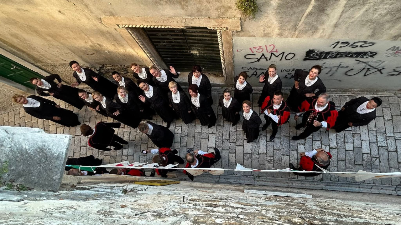 Šibensko pjevačko društvo Kolo snima spot za pjesmu 'Kruna kralja Tomislava'