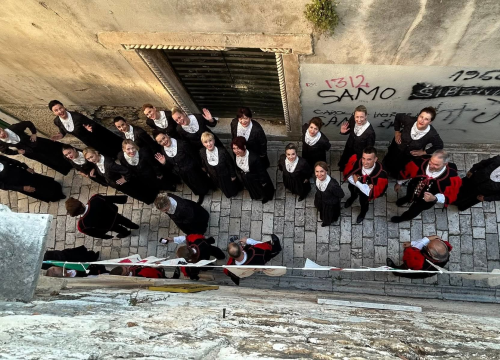 Šibensko pjevačko društvo Kolo snima spot za pjesmu 'Kruna kralja Tomislava'