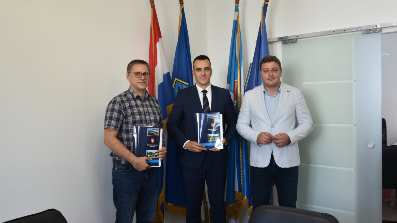 Potpisan ugovor za rekonstrukciju i dogradnju Područne škole u Tribunju